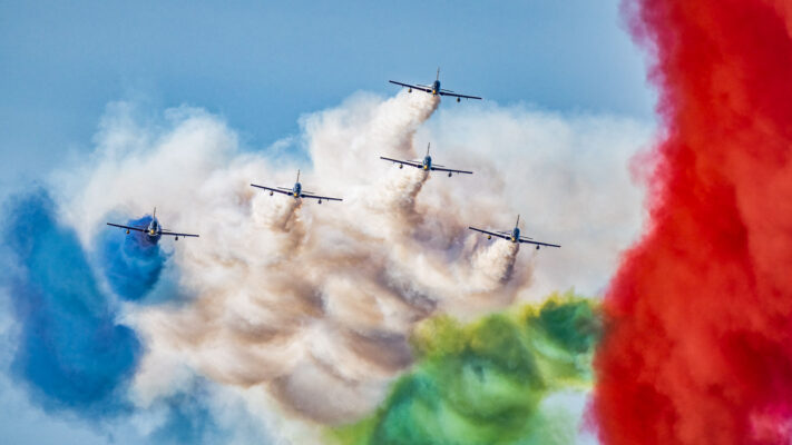 Fotografia lotnicza, pokazy lotnicze - Fursan Al Emarat, United Arab Emirates AFAD - Athens Flying Week, fotografia lotnicza